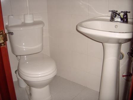 ba&ntilde;o